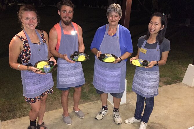 Evening Cooking Class in Traditional Pavilion with Beautiful Garden - Chiang Mai - Four dishes, four different Thai cooking skills