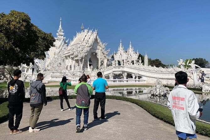 Exclusive Northern Thailand Tours - Wat Huay Pla Kang and the Guan Yin statue