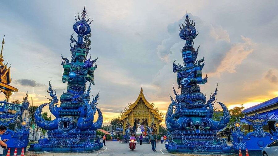 From Chiang Mai: Chiang Rai's Temples Exploration Day Trip - What the $51 price really covers
