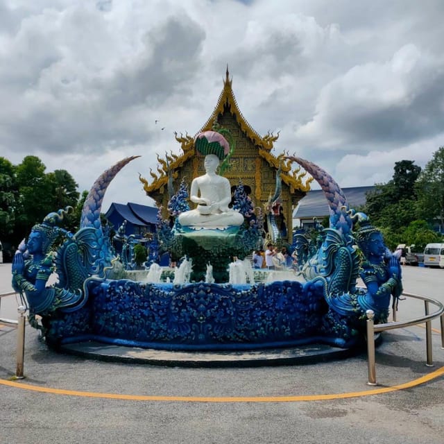 From Chiang Mai: Day Trip Chiang Rai White, Blue, Red Temple - How the timing feels in real terms