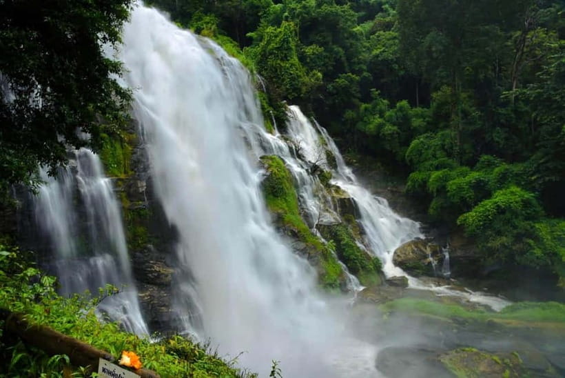 From Chiang Mai: Doi Inthanon National Park Day Trip - Lunch and coffee at Mae Klang Luang