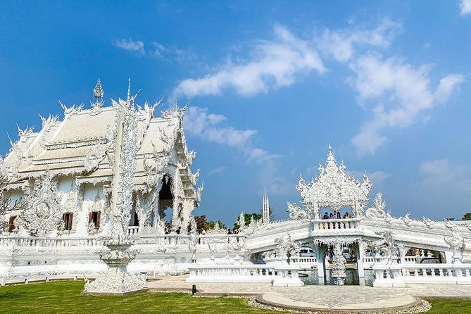 From Chiang Mai: White and Blue Temple & Golden Triangle Day Trip - Lunch at a local restaurant