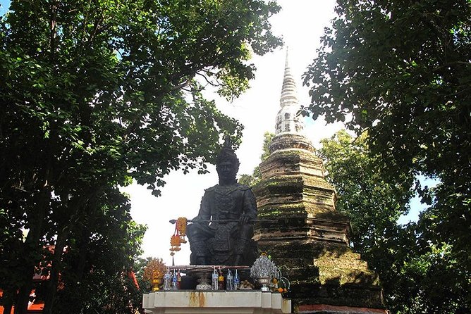 From Chiang Mai: White and Blue Temple & Golden Triangle Day Trip - The Golden Triangle at the meeting point of three countries