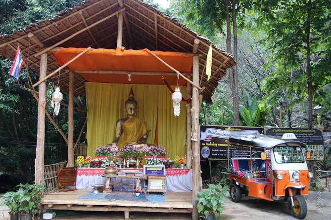 Full Day Chauffeur Driven Tuk Tuk Adventure in Chiang Mai including rafting - Meeting elephants in Chiang Mai