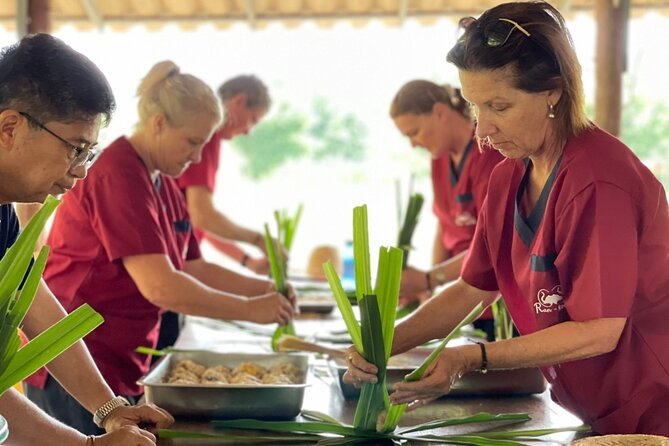 Full Day Experience at Ran-Tong Save & Rescue Elephant Centre - Elephant school and the work behind the care