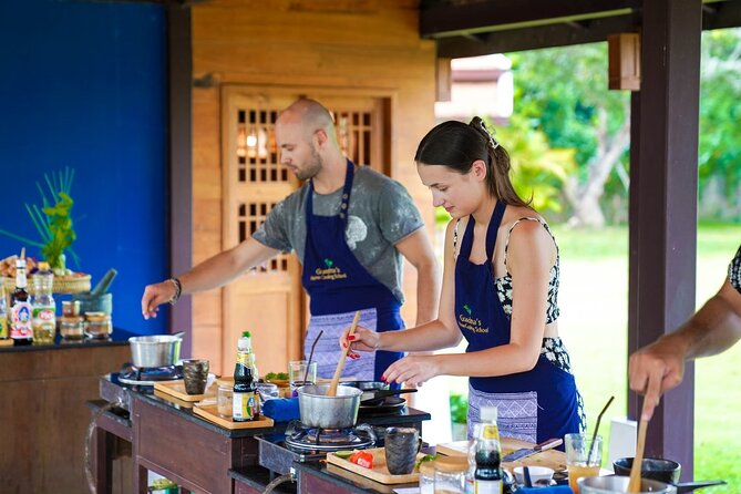 Full-Day Thai Cooking Class with Grandma - Market and Farm Tour - From Chiang Mai’s market to the cooking bench