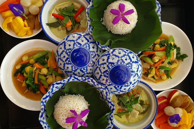 Full Day Yoga, Meditation, and Thai Cultural Immersion in Chiang Mai - A homemade Thai lunch at the property