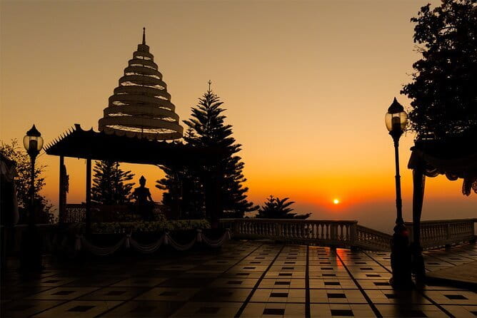 Guided Chiang Mai City Night Tour by EV Tram - Wat Pa Pao and Wat Nong Kham reveal Tai Yai and Shan roots
