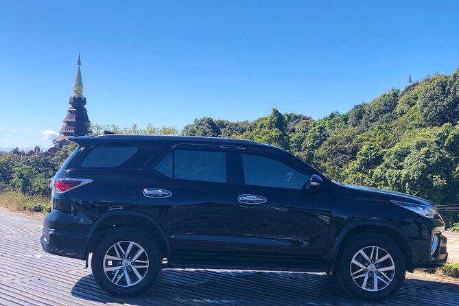 Half Day Car Hire with an English Speaking Driver in Chiang Mai - A private Chiang Mai route instead of a fixed tour