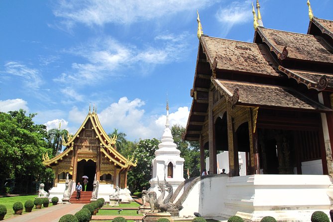 Half Day Chiang Mai City Temples & Museum Tour - Group or Private - Why this four-hour route works for first-time visitors