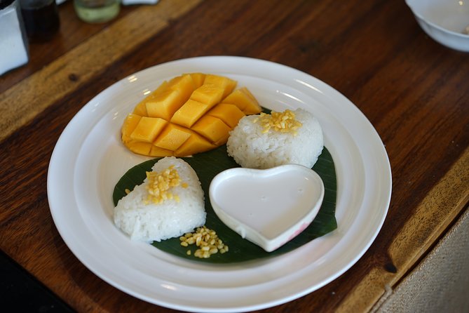 Half-Day Chiang Mai Cooking Class: Make Your Own Thai Foods - Your own wok keeps the lesson practical
