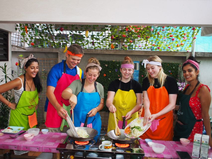 Half-Day Cooking Class with Market Tour - Who should book this cooking class?