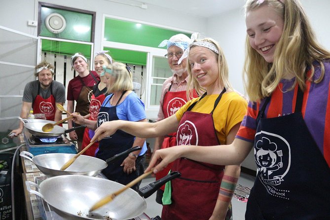 Half Day Morning Cooking Class with Market Tour in Chiang Mai - Why the teaching style matters