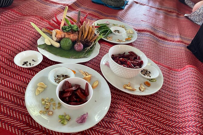 Half-Day Thai Cooking Class at Organic Farm in Chiang Mai - Who should book this cooking class?