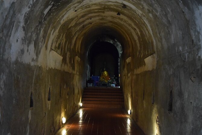 Half Day tour Suan Dok Temple, Umong temple & Doi Suthep Temple - Why a private tour changes the day