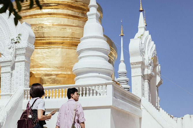 Highlights & Hidden Gems With Locals: Best of Chiang Mai Private Tour - Wat Phan Tao, a quiet start in the old city