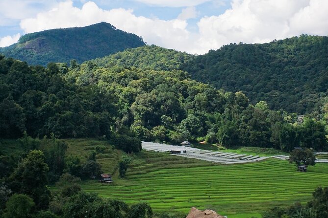 Inthanon National Park Tour with Soft Hike at Pha Dok Siew Trail - The ride from Chiang Mai to the mountain