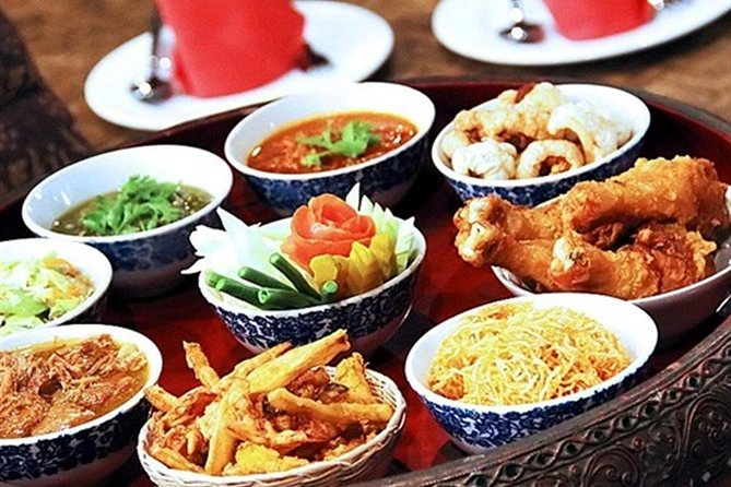 Khantoke Dinner Experience & Cultural Dance Show with Transfers - Why the Khantoke format works in Chiang Mai