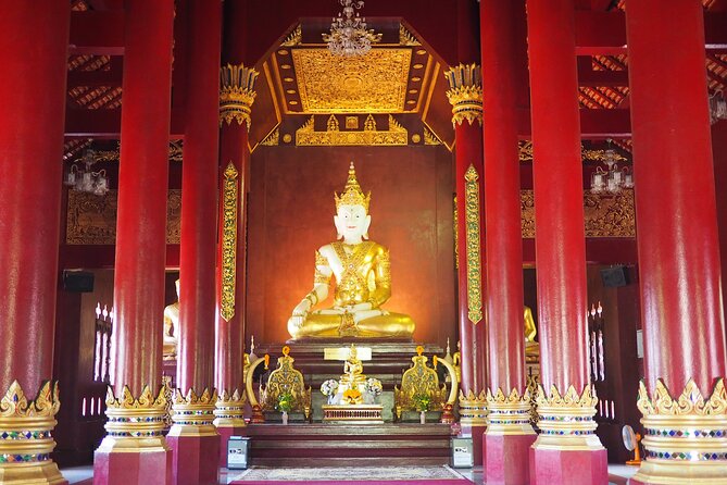 Lady Driver and Guide - Wat Pha Lat: a quiet jungle temple