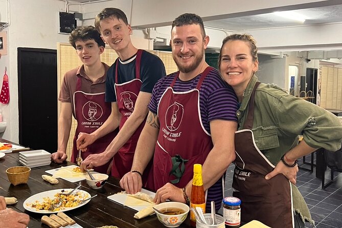 Lanna Smile Thai Cooking Class in Chiang Mai with Market tour - Six menu choices, from curry paste to dessert