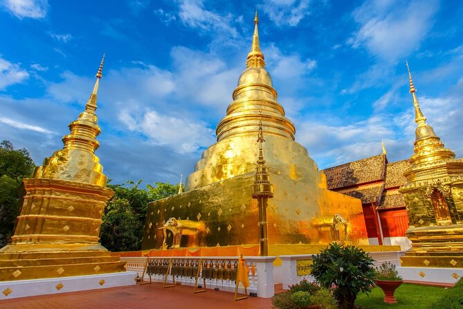 Long Neck Village, Silver Temple & Chiang Mai Top Cultural Sites - Wat Chedi Luang and the Great Stupa