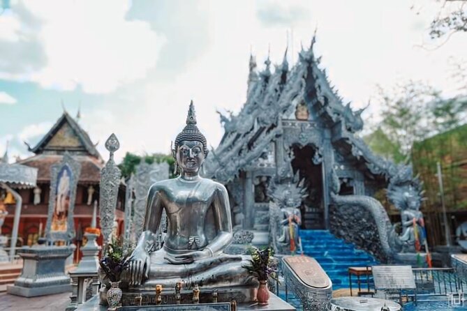 Long Neck Village, Silver Temple & Chiang Mai Top Cultural Sites - Wat Phra Singh and Lanna design