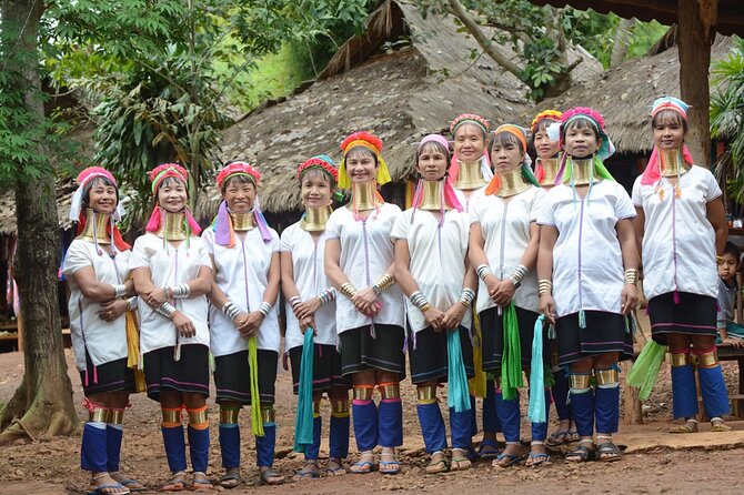Long Neck Village, White & Blue Temple, Black House Day Tour From Chiang Mai - Why this Chiang Rai day trip takes all day