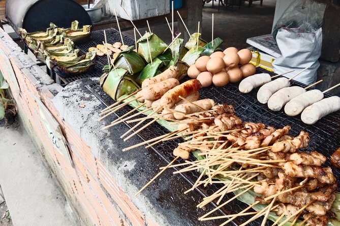 Mae Kampong Village, Hot Springs, Bor Sang Umbrellas Making Tour - Lunch and the two-hour Sankampaeng Hot Springs stop