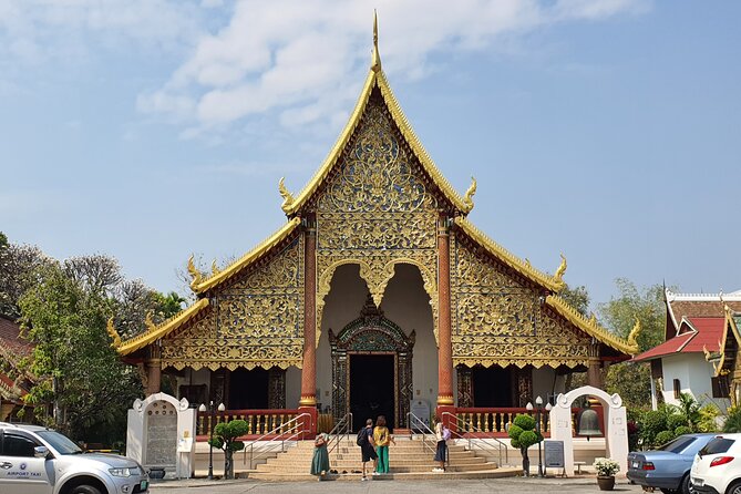 Mastering Chiang Mai Temples in Halfday - Visit 7 Temples - Wat Lok Molee and its Lanna stucco work