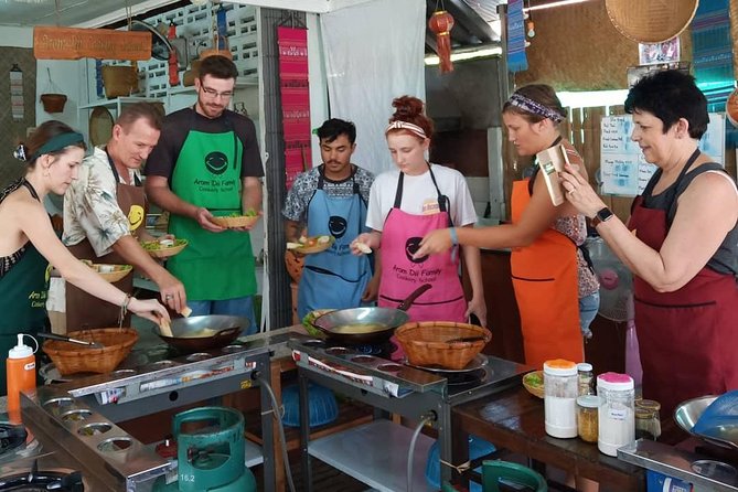 Morning Thai cooking class - Khao Soi makes the class especially local