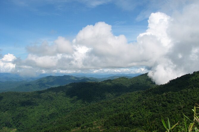 No.1 Chiang Mai: Epic Doi Suthep Downhill MTB Adventure - Huay Tueng Thao Lake and a well-earned lunch