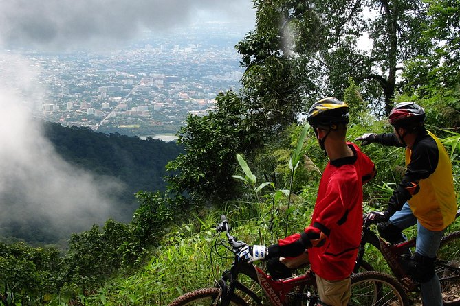 No.1 Chiang Mai: Epic Doi Suthep Downhill MTB Adventure - Small details that improve the day