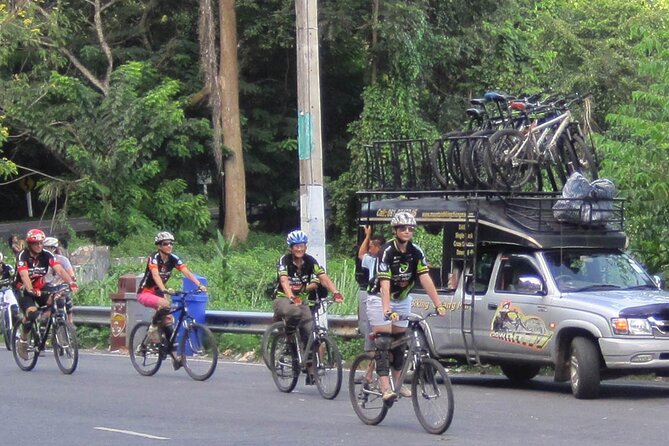 "No.1 Chiang Mai: Suthep N. Park Leisure walks & Mountain Biking" - Guides, Group Size, and Safety
