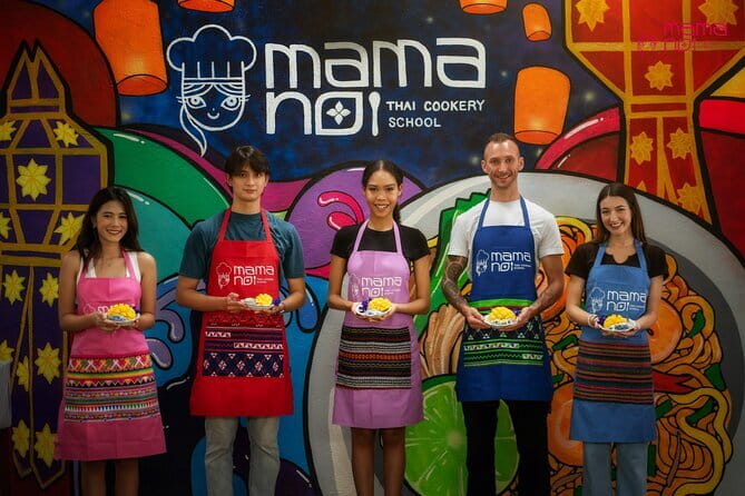 Old Town Chiang Mai Food Tour with 10+ Local Dishes Tastings - How much food do you really get?