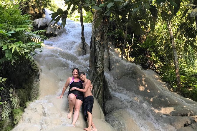 Private Chiang Mai Tour to Bua Thong Waterfalls and Ziplining - One Hour Above the Forest
