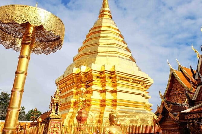 Private Day Tour Doi Suthep Temple and Handicraft Center - Key points to know before booking