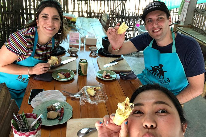 Private Dinner Cooking Class with Benny in Chiang Mai - A market tour that gets you out of central Chiang Mai