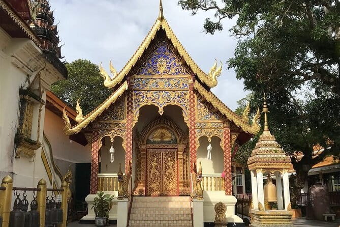 Private Doi Suthep Temple Handicraft Center and Sticky Waterfall - Wat Pha Lat, a quiet forest temple