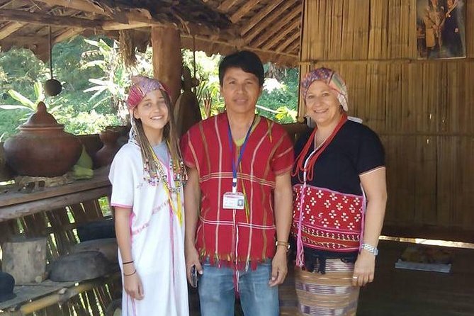 Private Tour: 2-Day Authentic Hill Tribe Villages and Karen Hill Tribe Homestay - A two-day escape from Chiang Mai