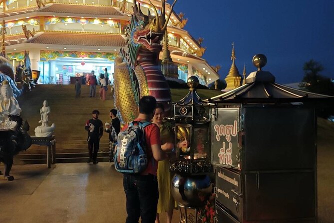 Private Tour Chiang Rai 3 Wonderful Temples & Lalitta Cafe - Wat Rong Seur Ten, the Blue Temple