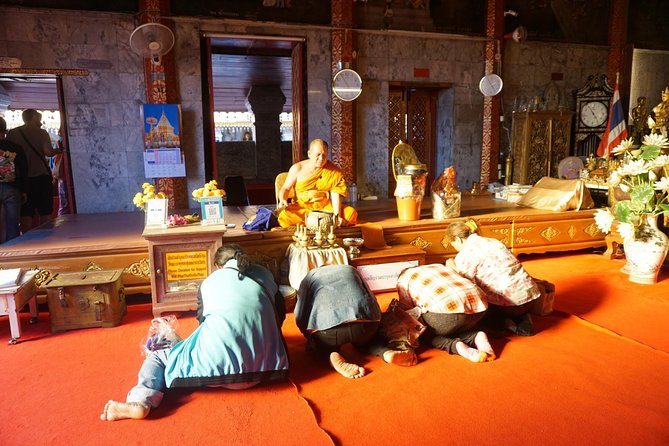 Private-Tour Doi Suthep Temple and Khun Chang Kien Village Half-Day - Key points to know before you book