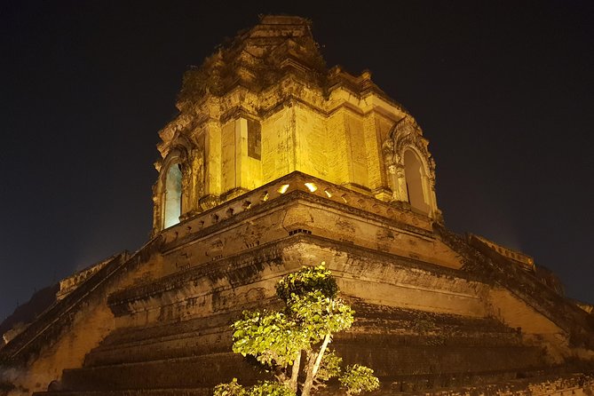 Private Tour: Sightseeing City walking Tour - Four central stops in three hours