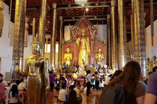 Private Tour: Sightseeing City walking Tour - Somphet Market and the everyday side of the city