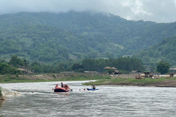Safety whitewater rafting in Chiangmai by Khampan Rafting - Photos and the wet factor