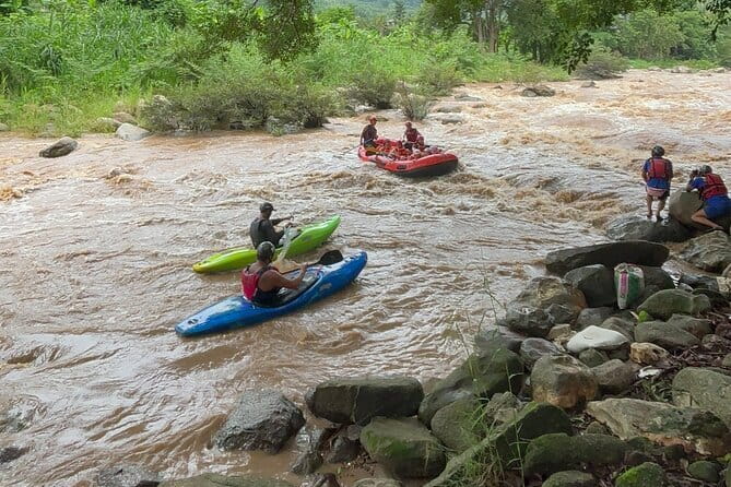 Safety whitewater rafting in Chiangmai by Khampan Rafting - One hour of rapids and river scenery