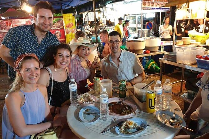 Small-Group Chiang Mai Evening Street Food Tour - Starting with a local restaurant