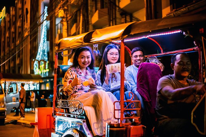 Sunlight or Moonlight: Chiang Mai City Tuk Tuk Tour - Wat Chedi Luang and the old city’s great pagoda
