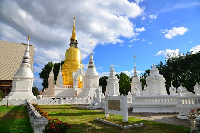 Talk to Buddhist monk & craft work in temple - Why the monk conversation changes the temple visit