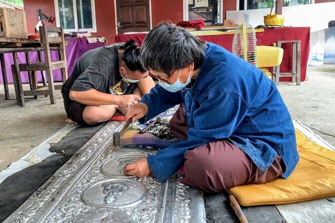 Talk to Buddhist monk & craft work in temple - Wat Suan Dok and its former royal flower garden
