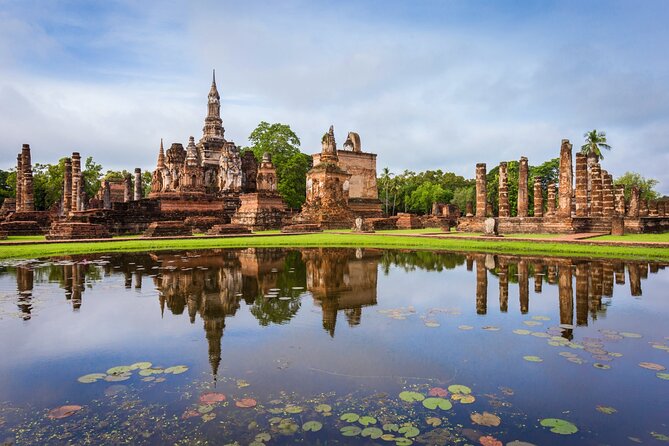 Unseen Sukhothai Province 2 Days 1 Night Private Tour - Setting out from Chiang Mai at 7:00 a.m.